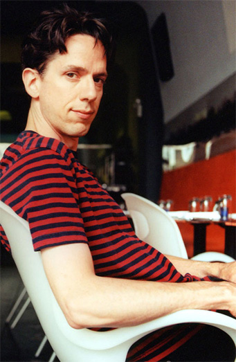 File:Linnell now.jpg