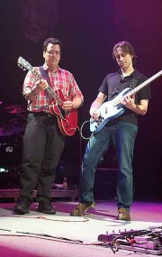Jeremy Chatzky. He's the one on the right.