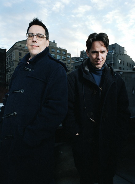 File:Tmbg0105pics07.jpg